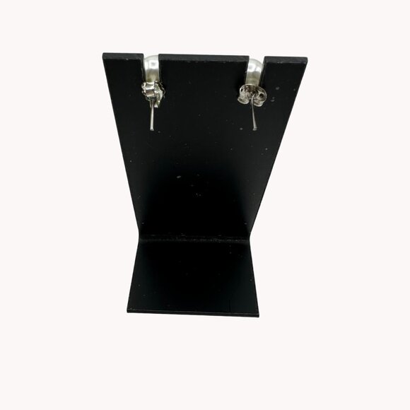 Womens Small Post Earrings Jewelry Faux White Pearl Bead Costume Fashion - Picture 5 of 5